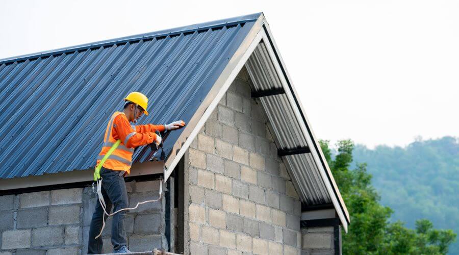 Expert Emergency Roof Repairs services in Sullivan City, TX